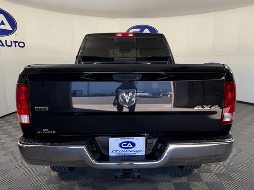 2017 RAM 2500 SLT Crew Cab 4x4 6'4' Box