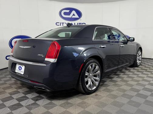 2017 Chrysler 300C Base