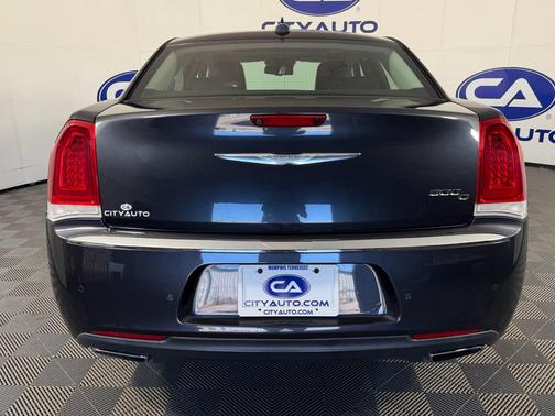 2017 Chrysler 300C Base