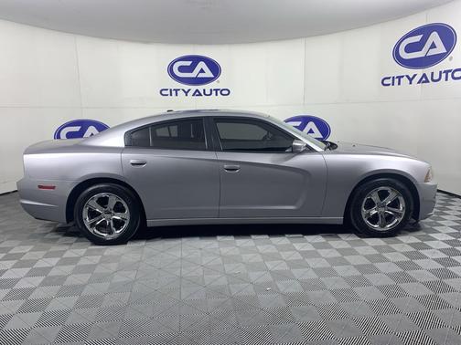 2014 Dodge Charger SXT