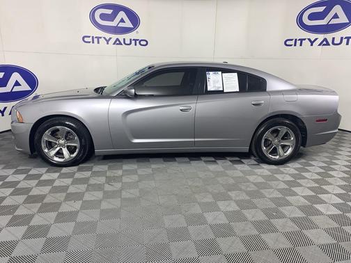 2014 Dodge Charger SXT