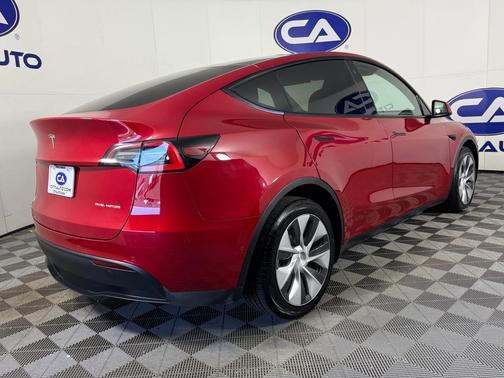 2021 Tesla Model Y Long Range Dual Motor All-Wheel Drive