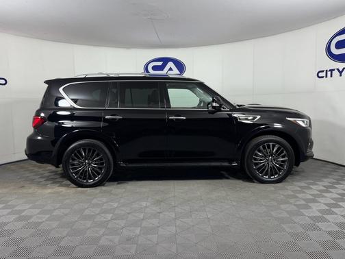 2022 INFINITI QX80 PREMIUM SELECT AWD