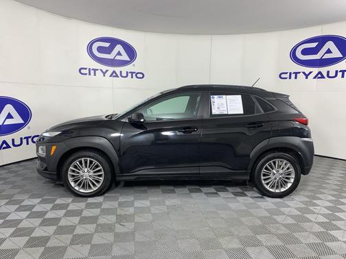 2021 Hyundai KONA SEL