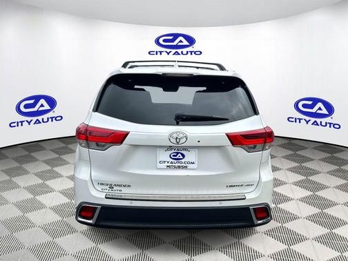 2018 Toyota Highlander Limited Platinum