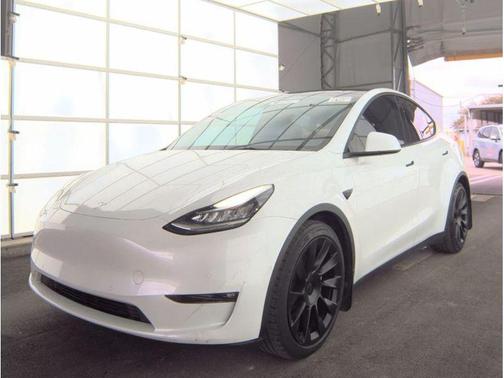 2022 Tesla Model Y Long Range Dual Motor All-Wheel Drive