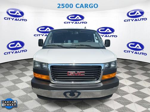2023 GMC Savana 2500 Work Van