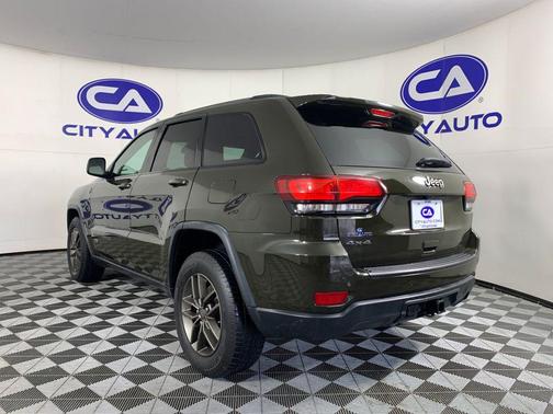 Recon Green Clearcoat 2016 Jeep Grand Cherokee 75th Anniversary