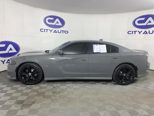 2018 Dodge Charger R/T