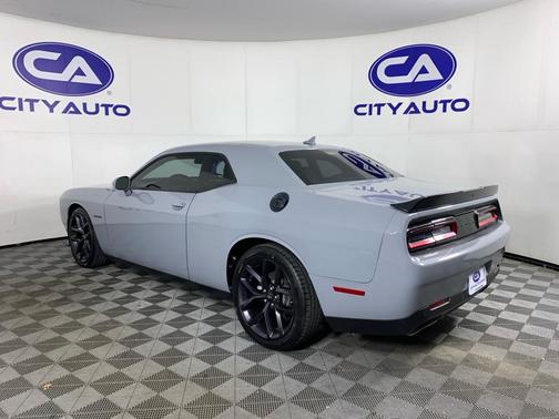 2022 Dodge Challenger R/T