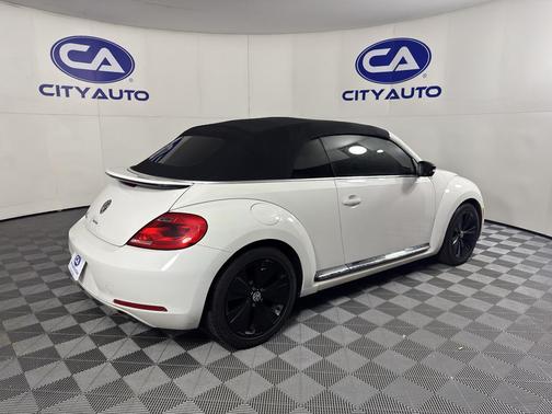 2013 Volkswagen Beetle 2.0T