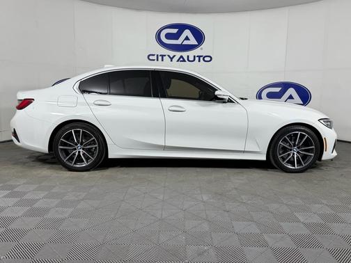 2019 BMW 330 330i