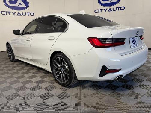 2019 BMW 330 330i