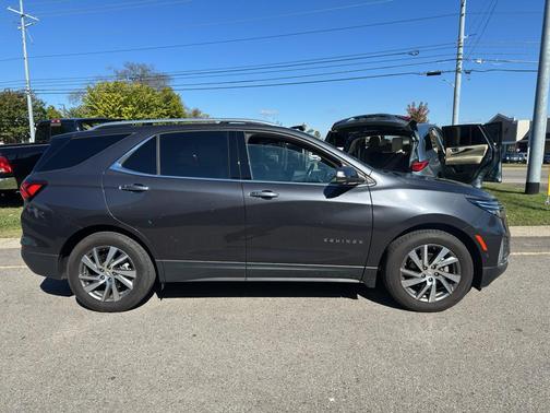 2022 Chevrolet Equinox Premier w/1LZ