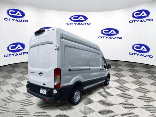Oxford White 2024 Ford Transit-250 Base