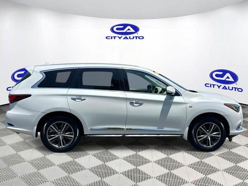 Majestic White 2019 INFINITI QX60 Luxe