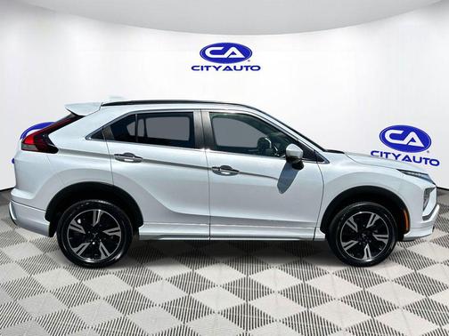 White Diamond 2025 Mitsubishi Eclipse Cross SEL