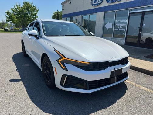 Snow White Pearl 2025 Kia K5 LXS