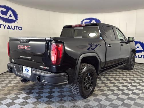 2023 GMC Sierra 1500 AT4X