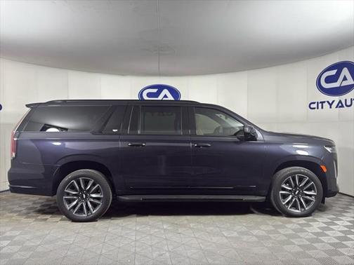 2024 Cadillac Escalade ESV Sport