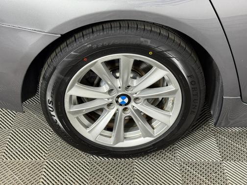2015 BMW 528 528i