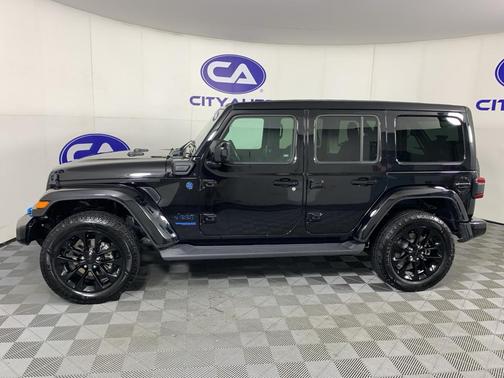 Black Clearcoat 2021 Jeep Wrangler Unlimited 4xe Sahara High Altitude