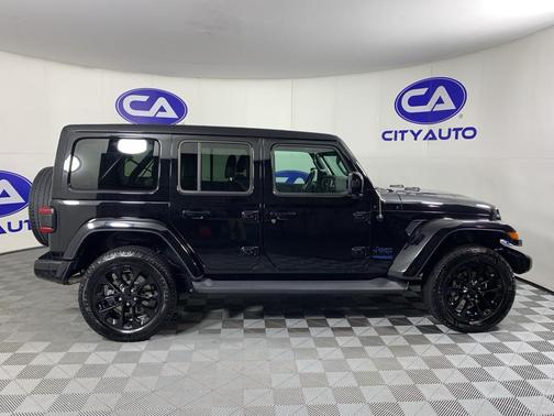 Black Clearcoat 2021 Jeep Wrangler Unlimited 4xe Sahara High Altitude