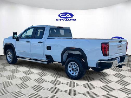 2024 GMC Sierra 2500 Pro