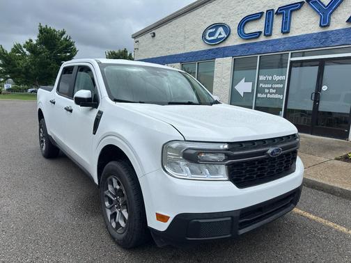 Oxford White 2022 Ford Maverick XLT