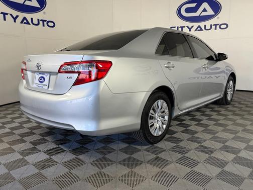 2013 Toyota Camry LE