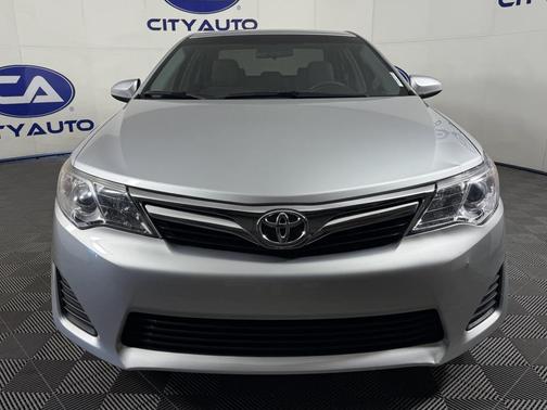 2013 Toyota Camry LE