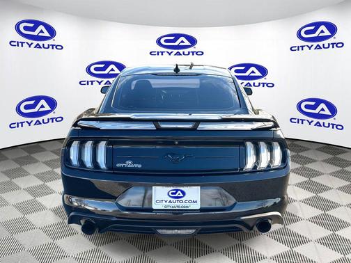 2022 Ford Mustang EcoBoost Premium