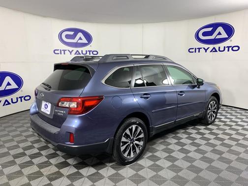Twilight Blue Metallic 2017 Subaru Outback 3.6R Limited