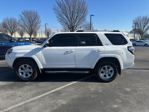 2021 Toyota 4Runner SR5