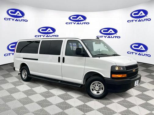 2023 Chevrolet Express 3500 RWD 3500 Extended Wheelbase LS