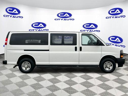 2023 Chevrolet Express 3500 RWD 3500 Extended Wheelbase LS