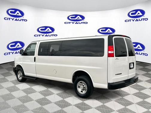 2023 Chevrolet Express 3500 RWD 3500 Extended Wheelbase LS