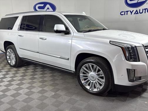 2019 Cadillac Escalade ESV Platinum