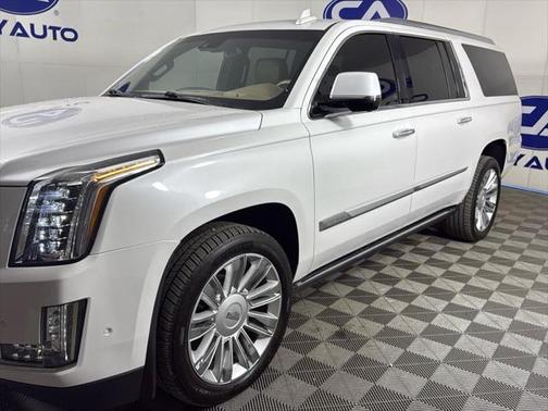 2019 Cadillac Escalade ESV Platinum
