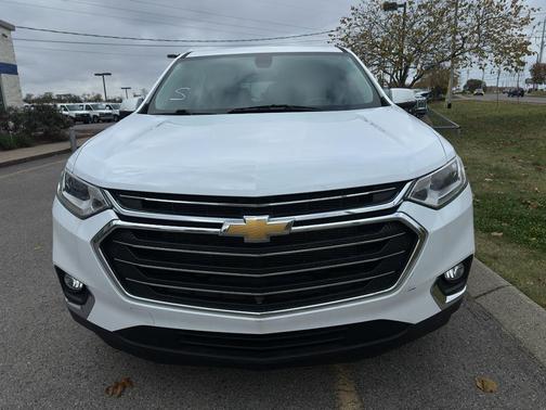 2021 Chevrolet Traverse LT Leather