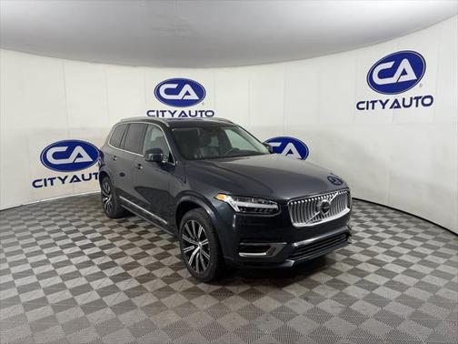 2022 Volvo XC90 Recharge Plug-In Hybrid T8 Inscription 6 Passenger
