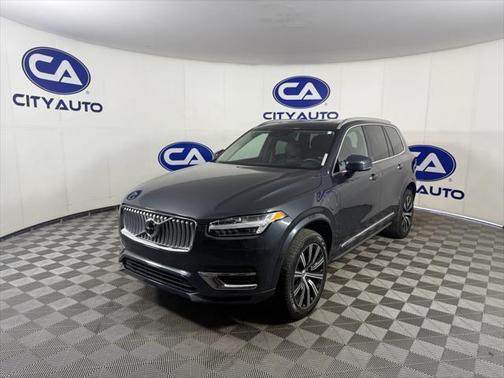 2022 Volvo XC90 Recharge Plug-In Hybrid T8 Inscription 6 Passenger
