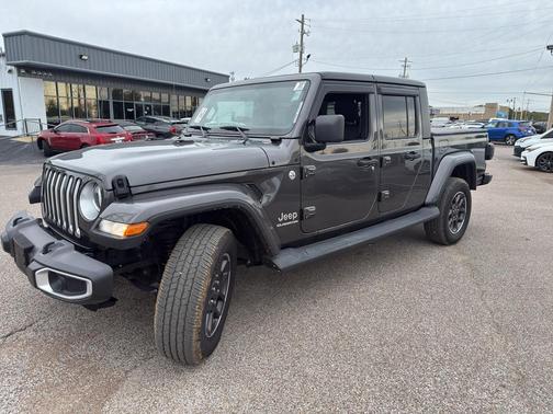 2021 Jeep Gladiator Overland