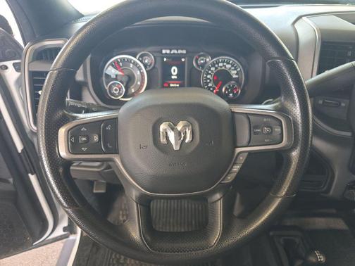 2023 RAM 3500 Tradesman Crew Cab 4x4 8' Box