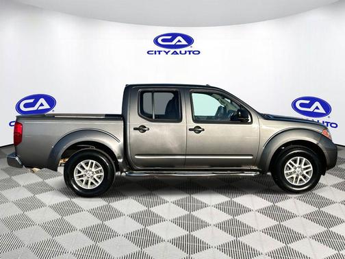 2017 Nissan Frontier SV