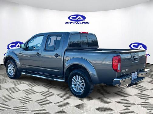 2017 Nissan Frontier SV