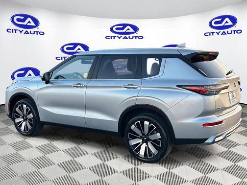 2025 Mitsubishi Outlander SE 2.5 2WD