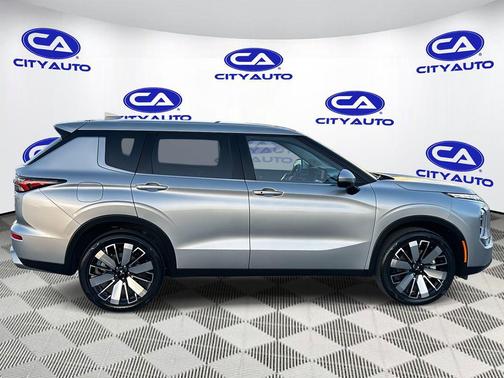 2025 Mitsubishi Outlander SE 2.5 2WD