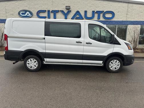 2024 Ford Transit-250 Base
