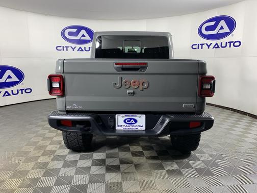 2023 Jeep Gladiator Overland